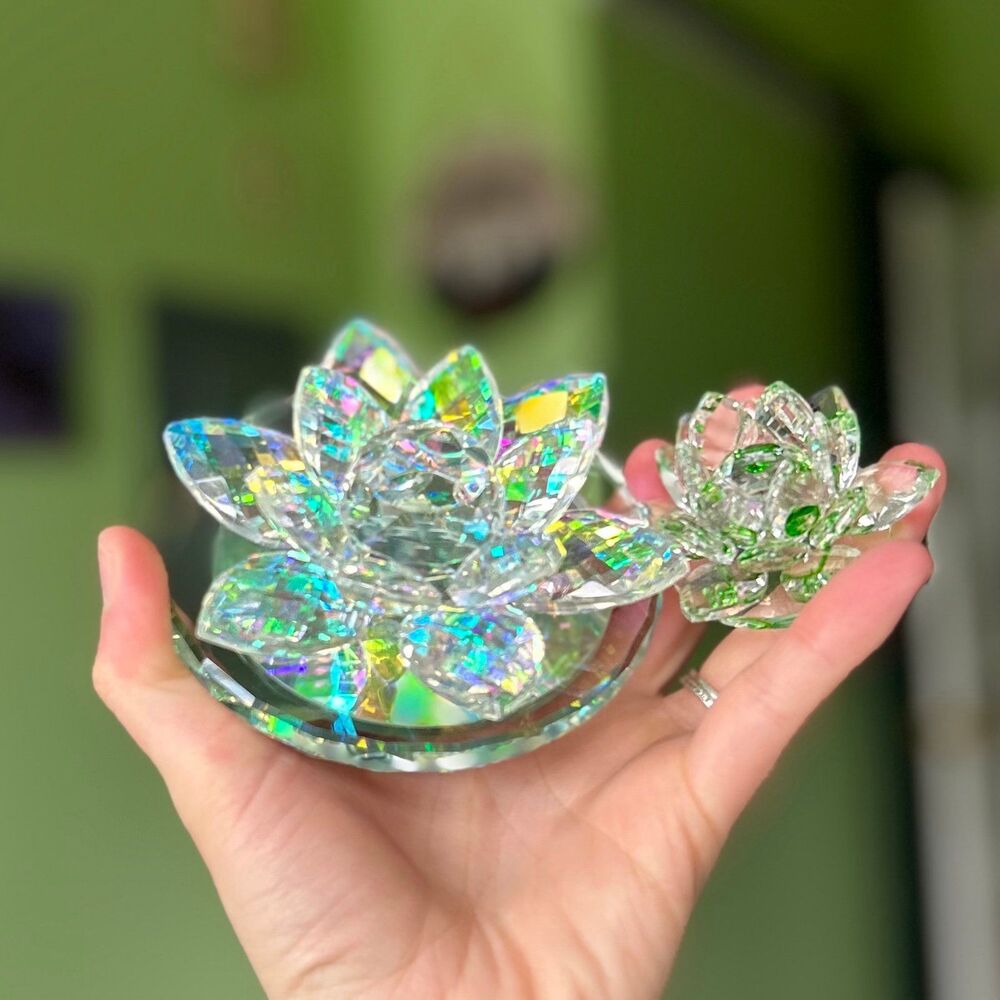 VTG Lotus Glass Bright Shiny Floral Charming Dainty Set of 2 Accent - Picture 4 of 12